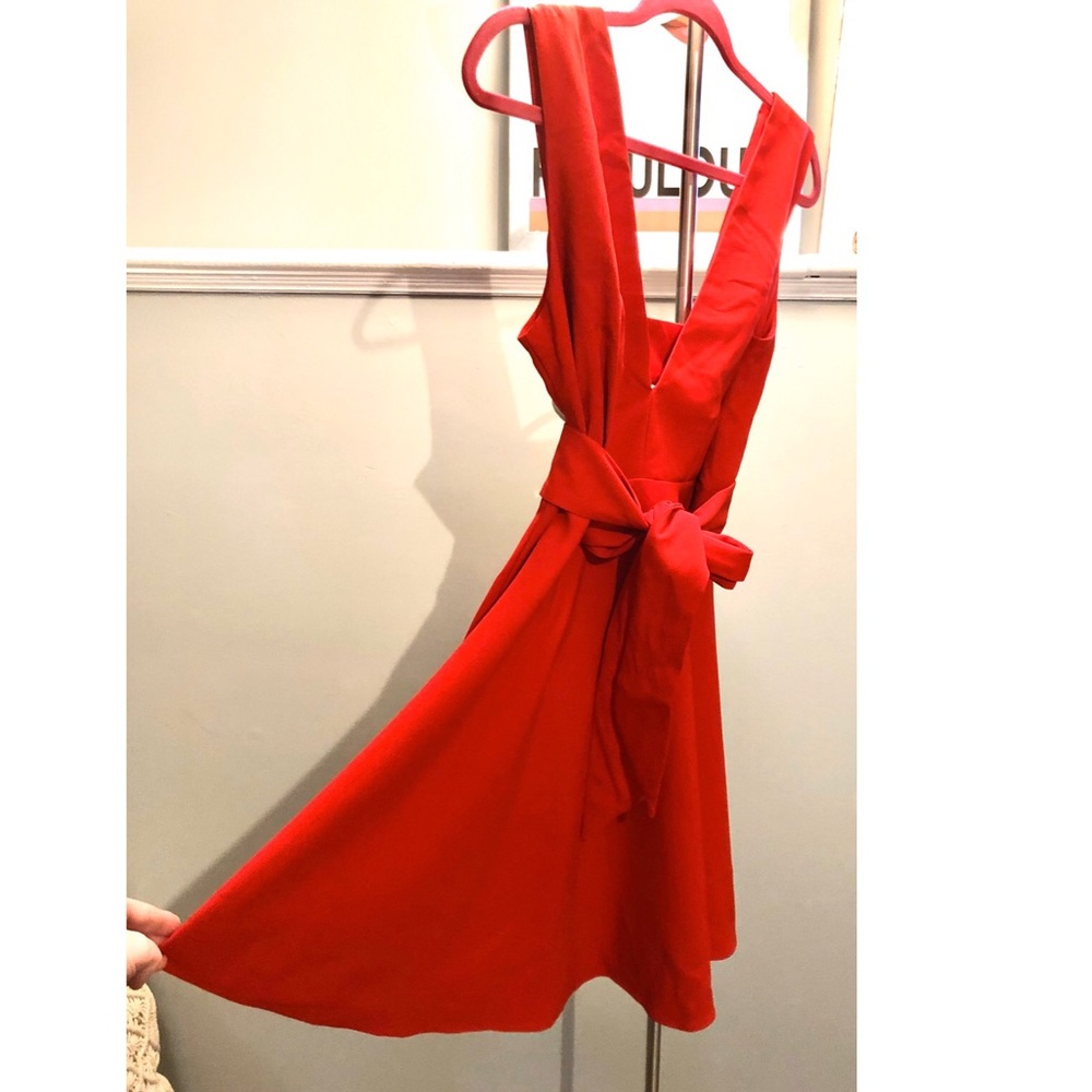 DO+BE Red flowy dress